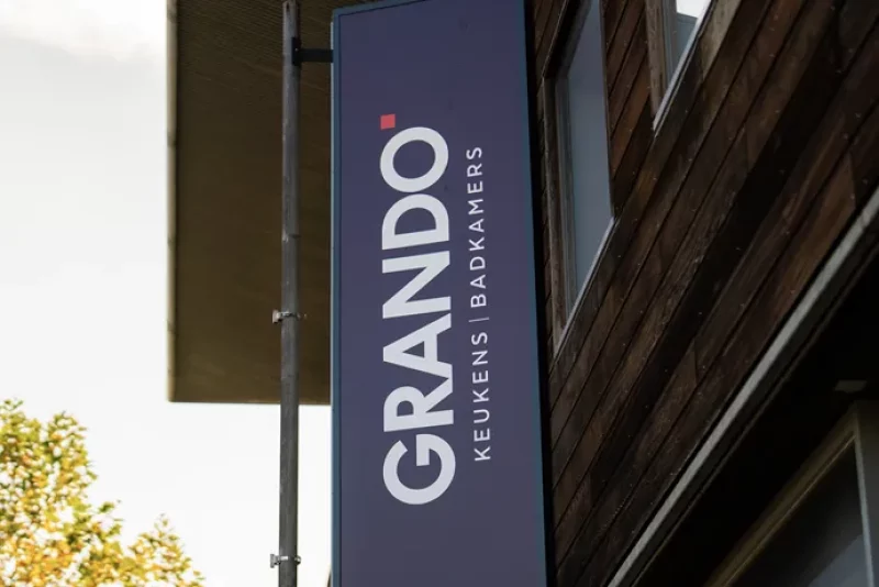 Grando Keukens Delft mobiel